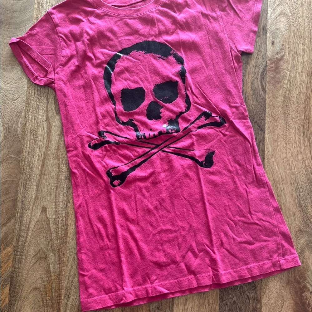 L.O.L. Vintage Hot Pink Skull Graphic Tee - Halloween